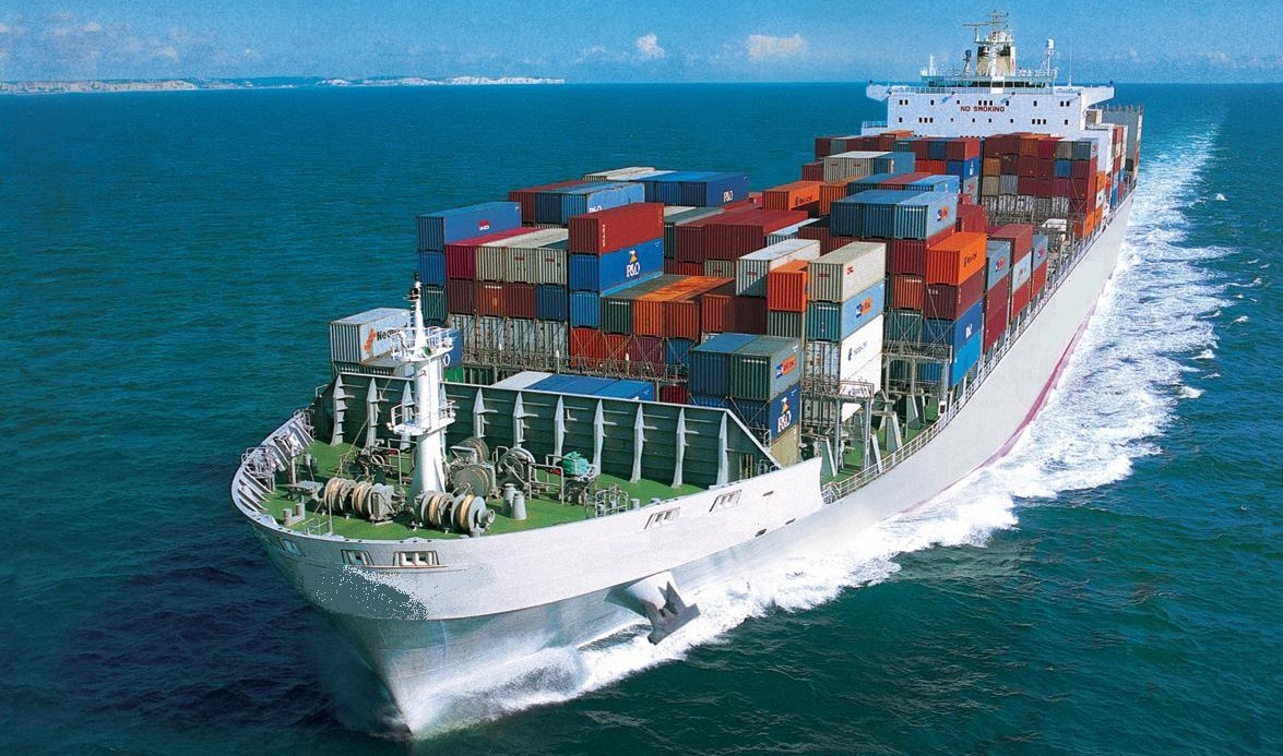 Sea Cargo Shipping Containers