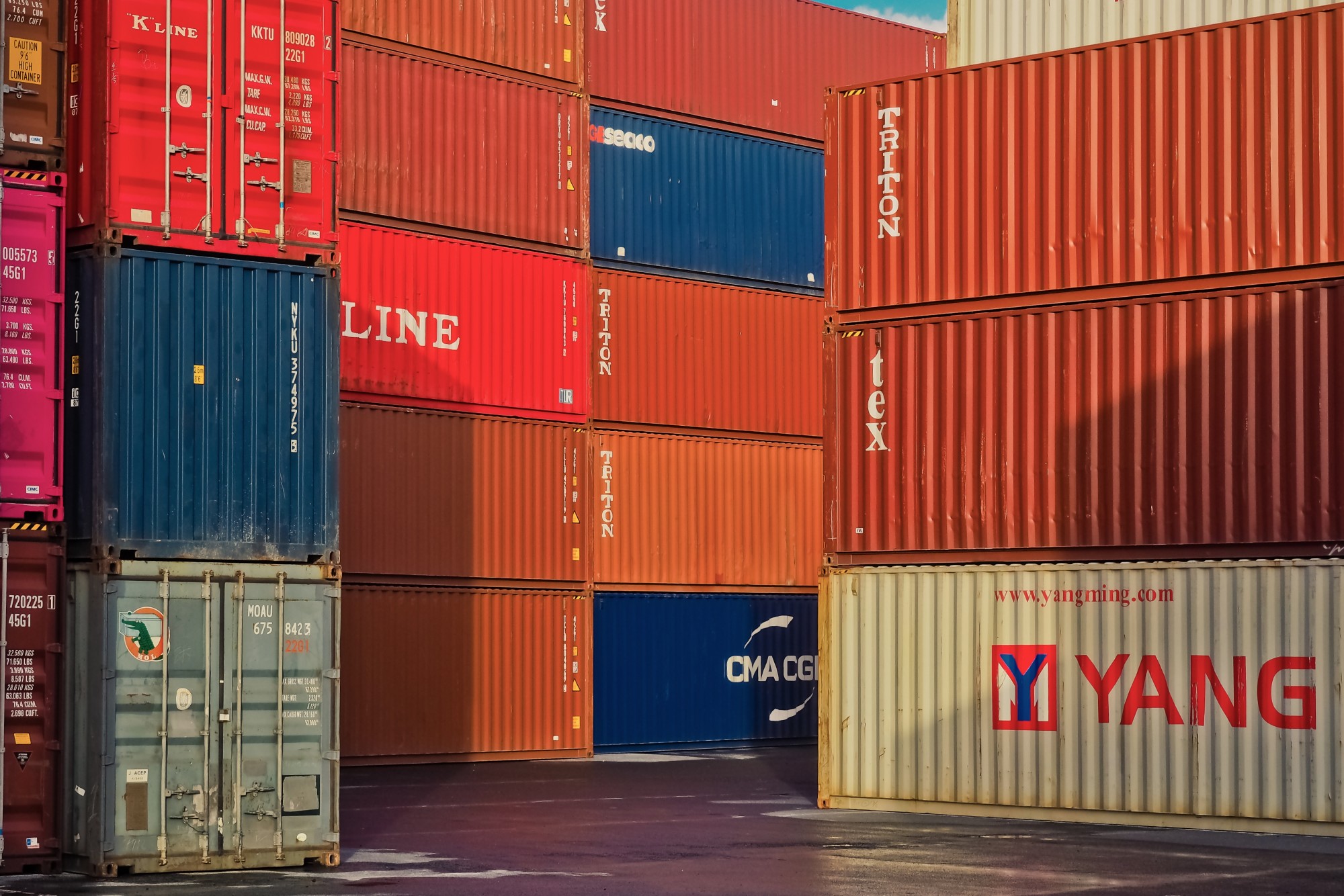 Buy or Rent Steel Storage Containers in Reno, NV Metal Shipping